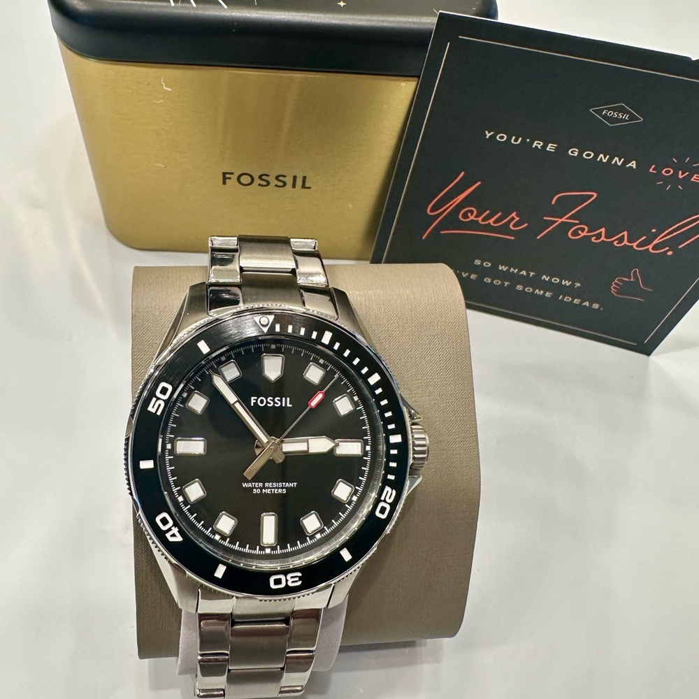 Fossil Men's Silver Stainless Steel Black Dial Sport Watch/BQ2882